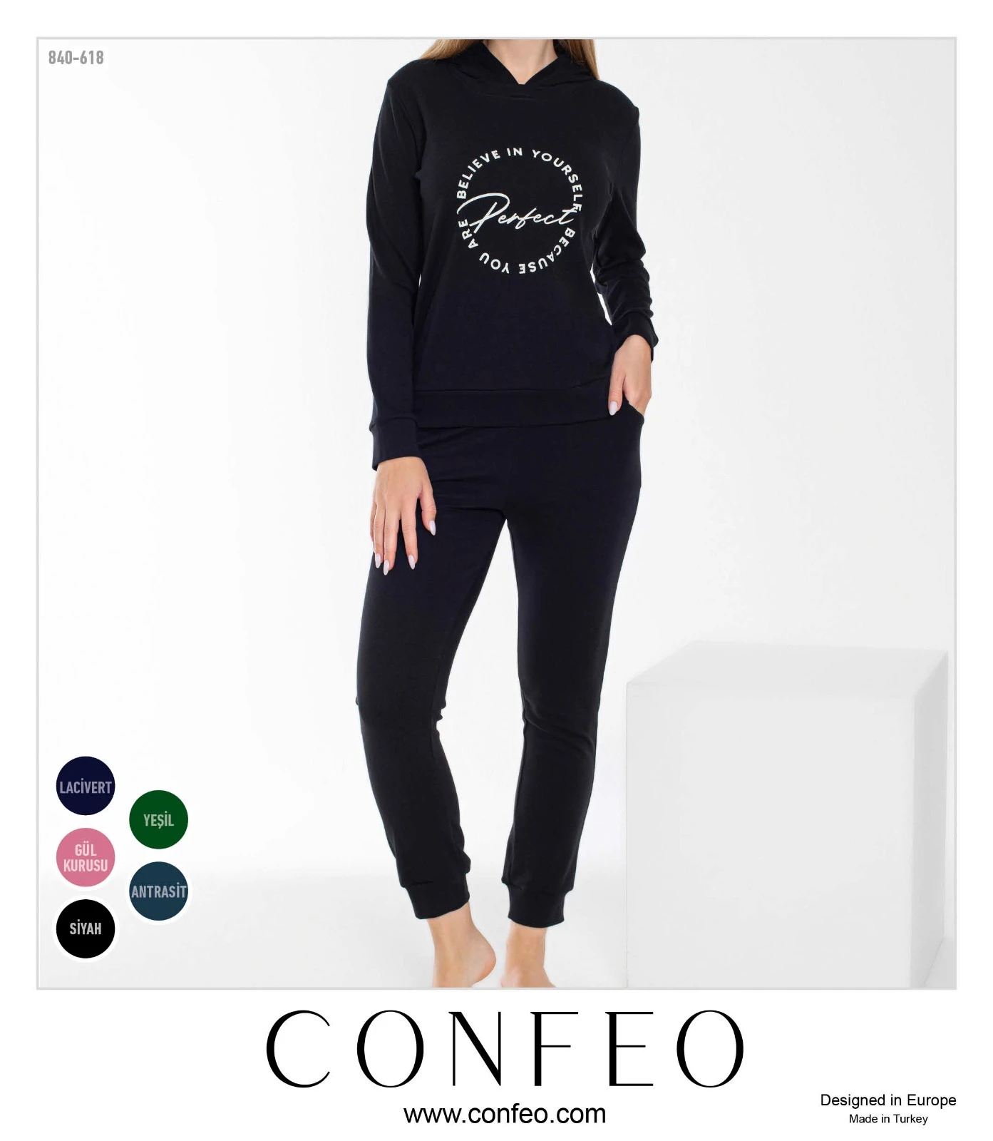 KADIN İNTERLOK ÖNÜ BASKILI KAPÜŞONLU PİJAMA C840-618