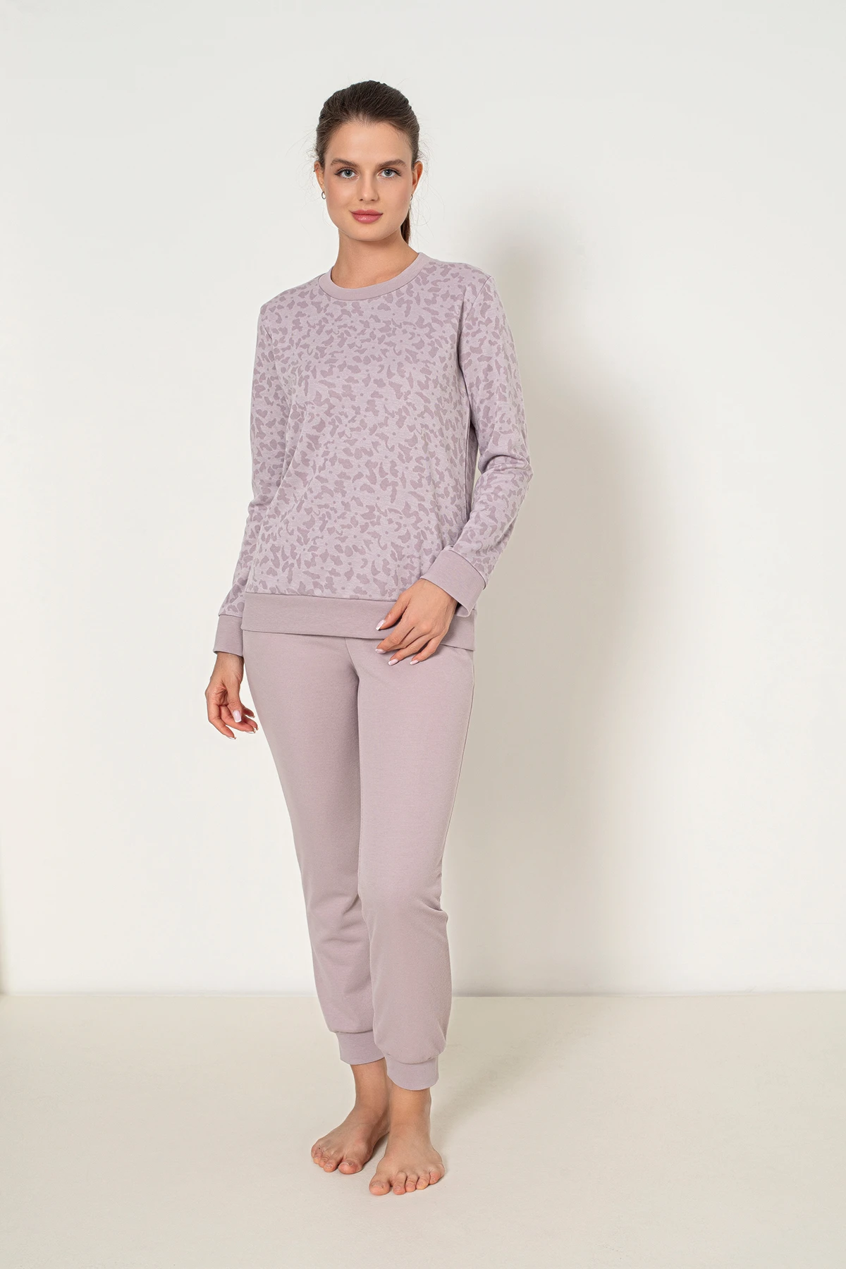 KADIN UZUNKOLLU PİJAMA TAKIM C840-826