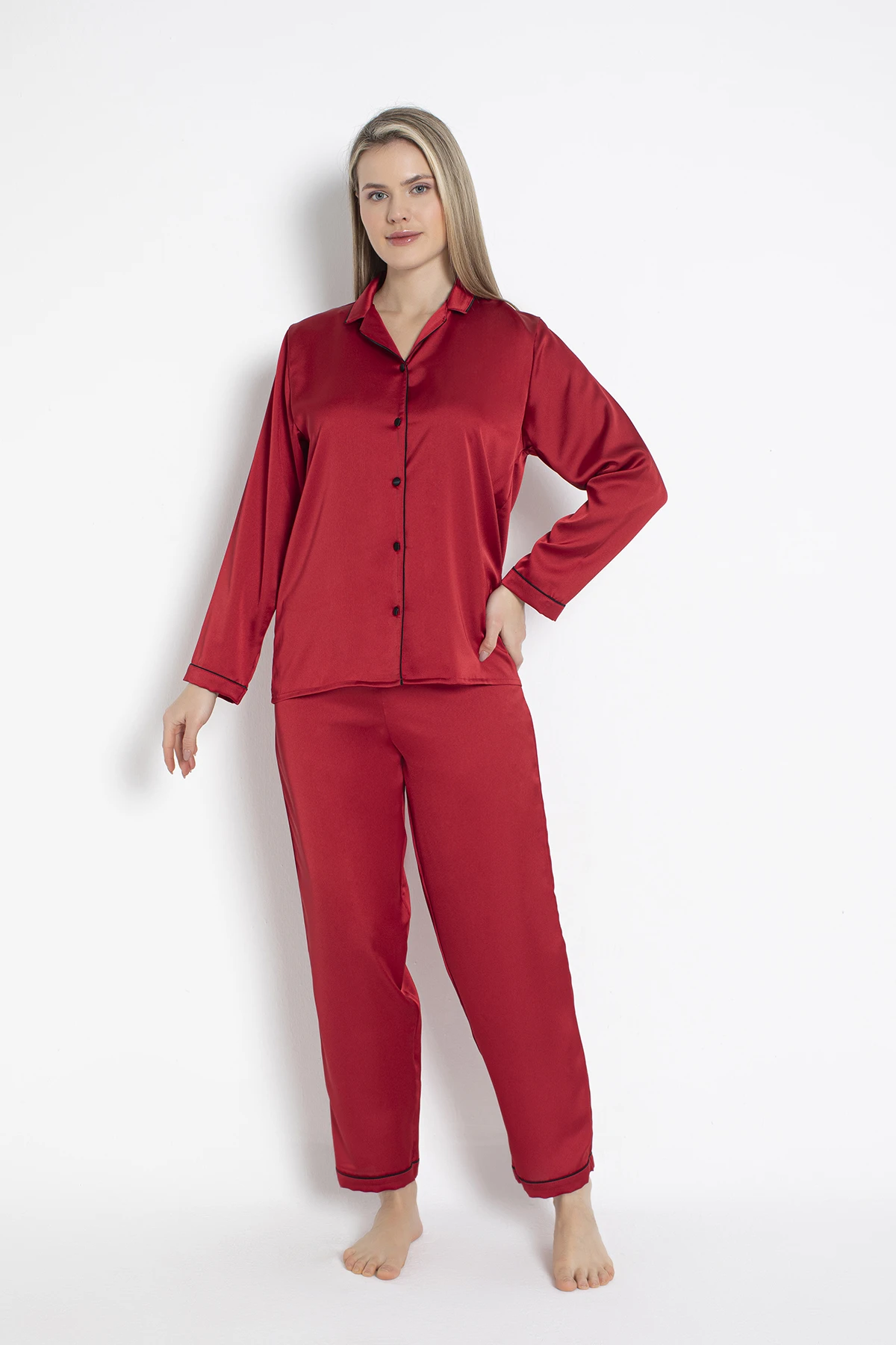 Sevgililer Gününe Özel Saten Pijama Takımı Çamaşır Kutusu