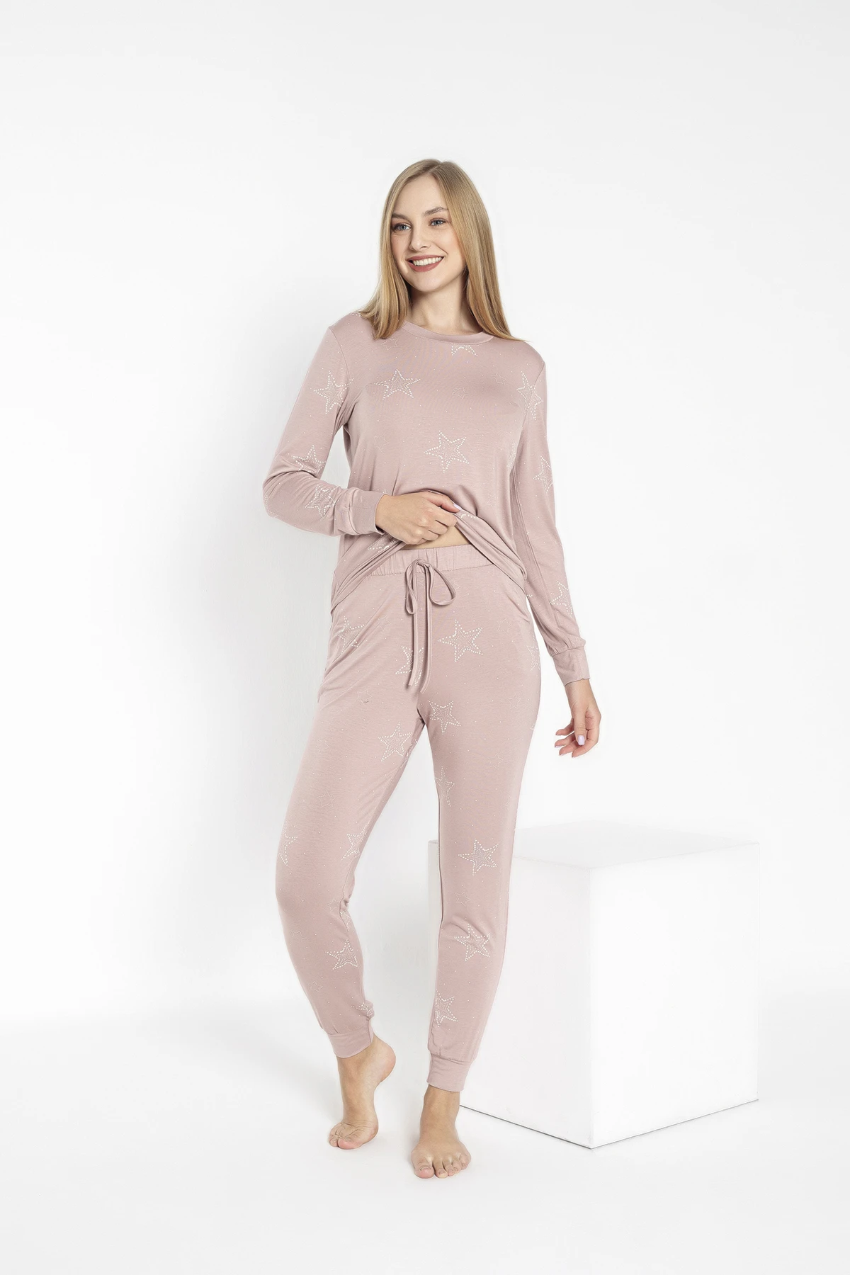 KADIN VİSKON BİSİKLET YAKA MANŞETLİ PİJAMA TAKIM C840-835