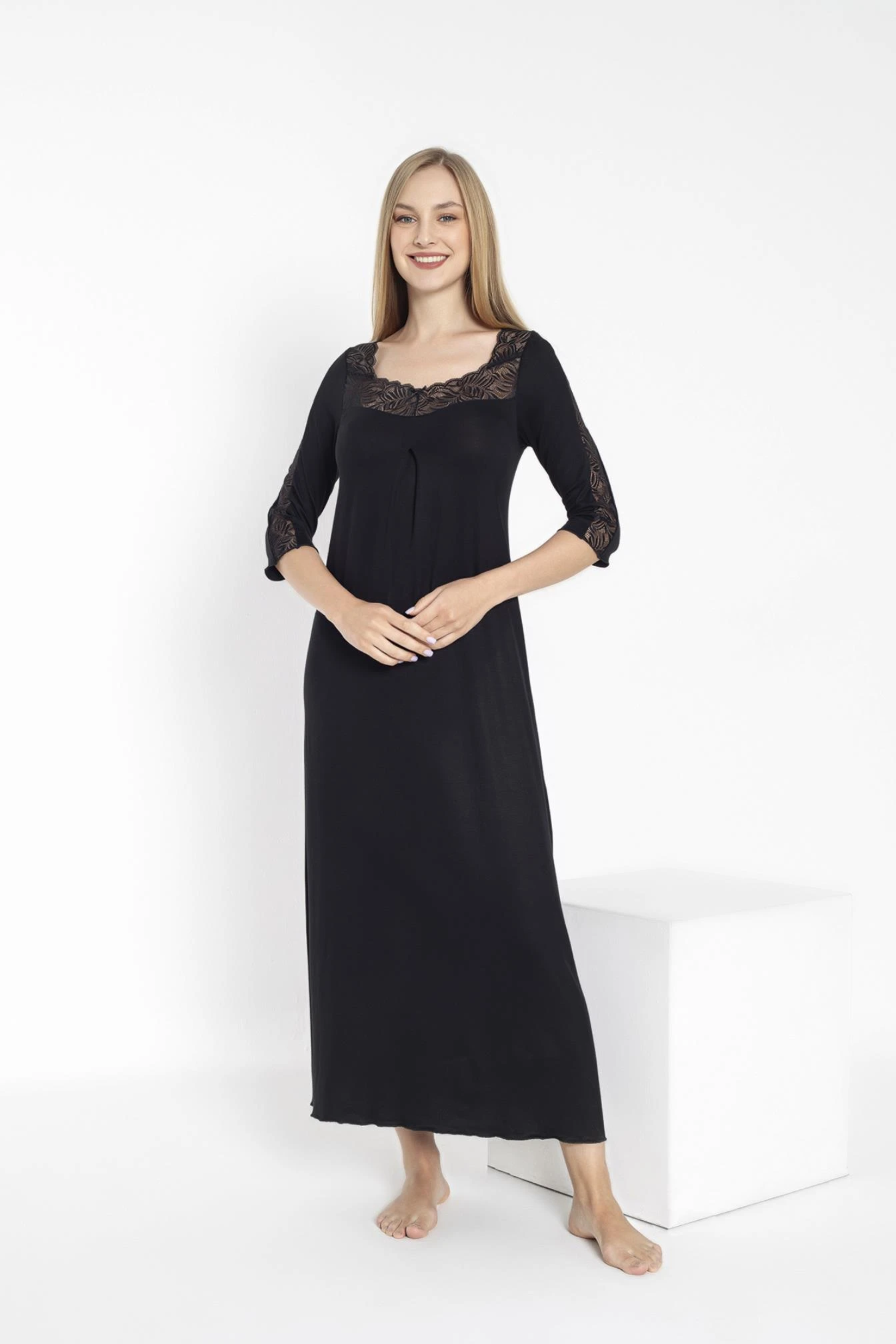 Kadın Yarımkol Dantellili Uzun Boy Gecelik Ev Elbisesi  C840-814