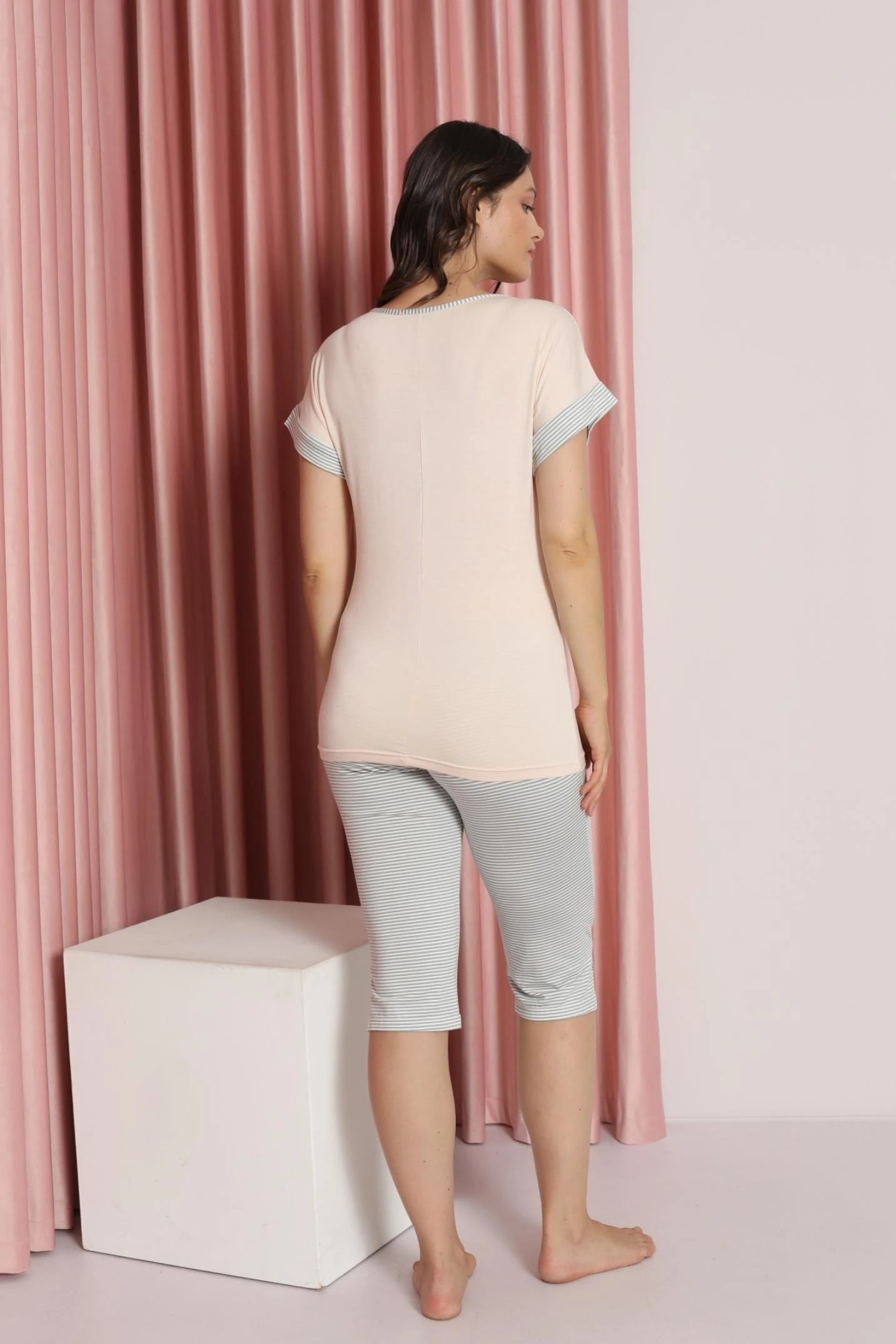 KADIN VİSKON KISAKOL KAPRİ TAKIM C840-616