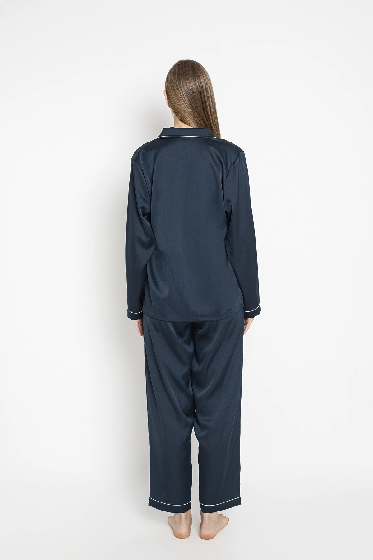 Kadın Saten Önü Düğmeli Uzunkol Pijama Takım C840-603