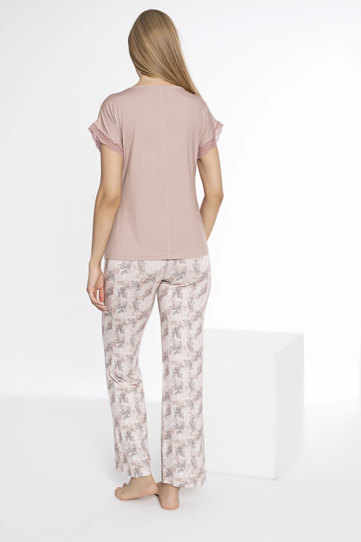 Kadın Viskon Dantelli Çıkmakol Pijama Takım C840-731
