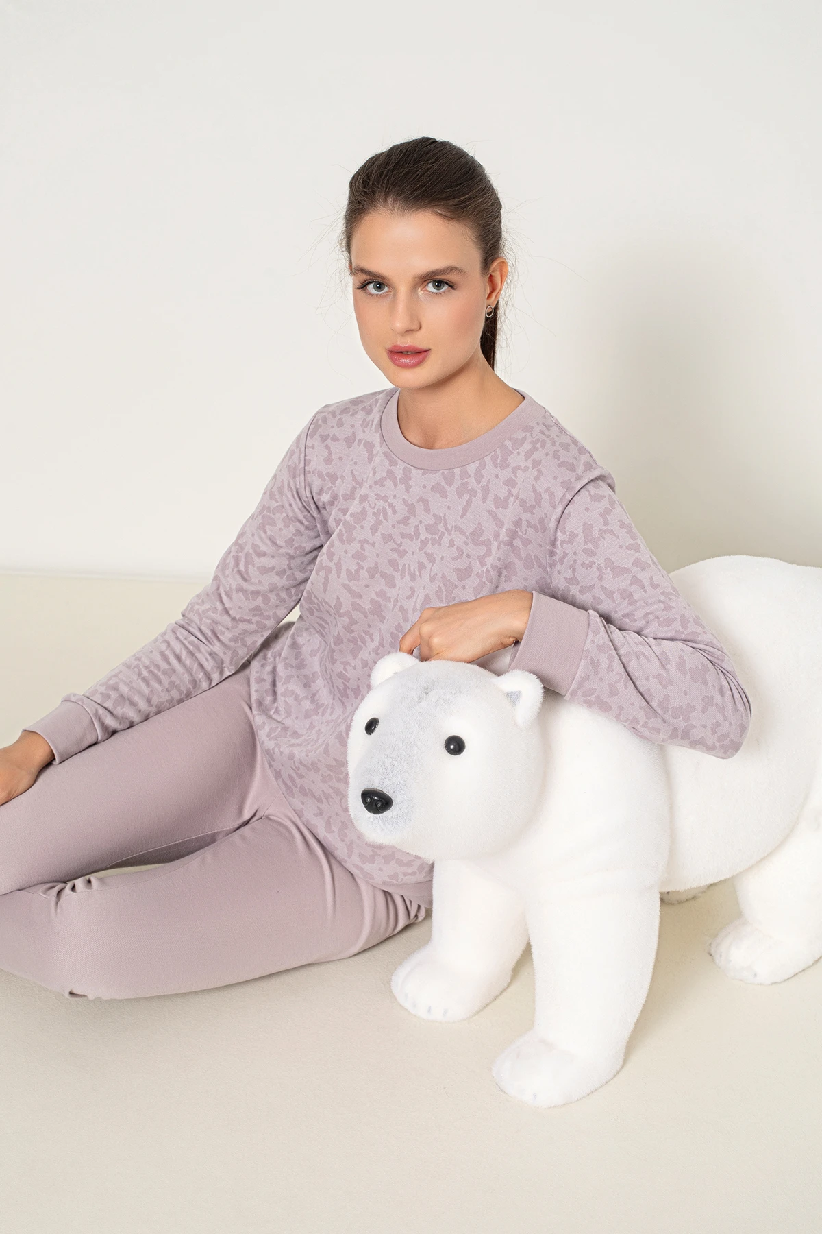 KADIN UZUNKOLLU PİJAMA TAKIM C840-826