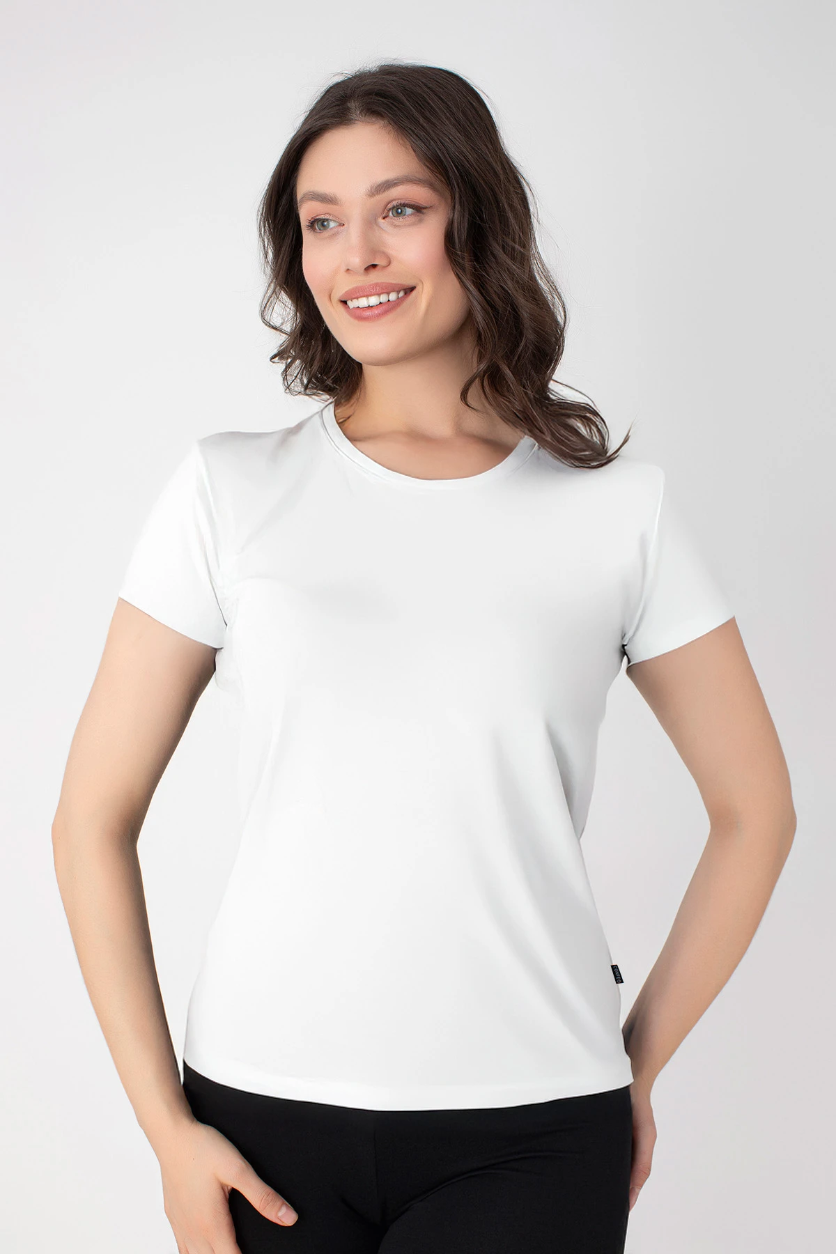 Kadın Modal Bisiklet Yaka T-shırt C801-019